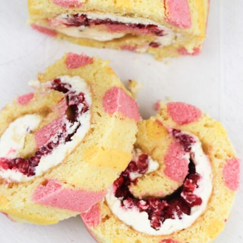 Holiday-Inspired Roll Cakes3